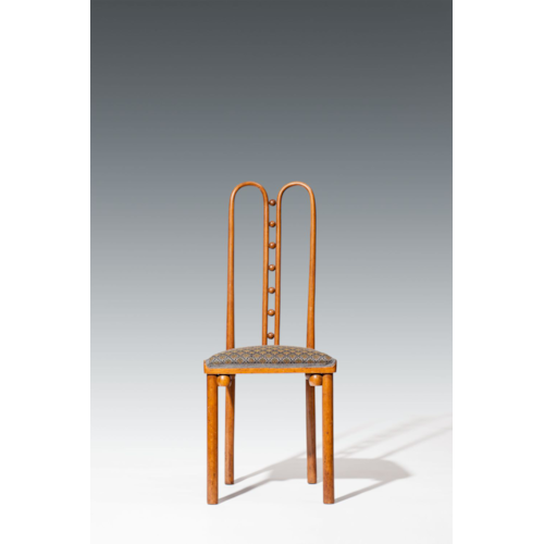 SEVEN-BALL CHAIR